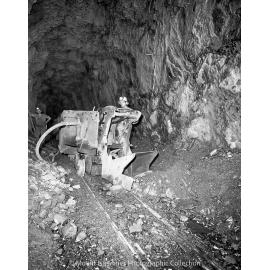 Rail mounted rocker shovel, Mount Isa Mines, May 1959