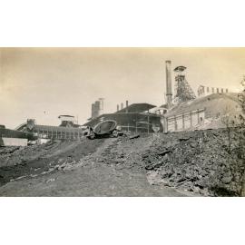 Pouring lead at slag, Mount Isa Mines, c.1932