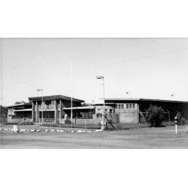 Mount Isa Memorial Swimming Pool, Parkside, c.1950