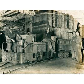 Possibly Davidson Internal Shaft electric haulage locomotive with battery trailer 