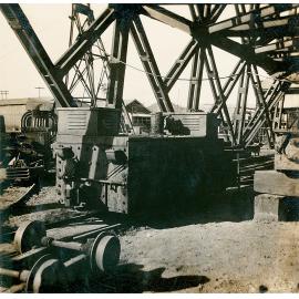 Surface Battery Mule for moving Wagons onto the cage 