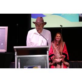 Ian Brown receives Legend of Mount Isa Award, January 2023