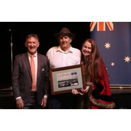 Ian Brown receives Legend of Mount Isa Award, January 2023