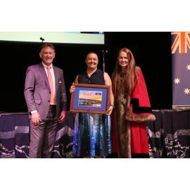 Nadia Cowperthwaite receives Spirit of Mount Isa Award, January 2023