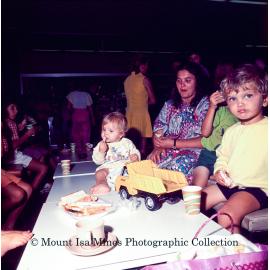 Cyclone Tracy Darwin evacuees in Mount Isa, December 1974