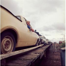 Cyclone Tracy Darwin evacuees in Mount Isa, December 1974