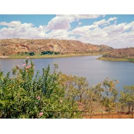 Lake Moondarra looking west
