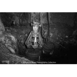 A10S X41 shaft sinking, Mount Isa Mines, April 1972