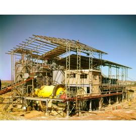 Concentrator at Track Hopper, Mount Isa Mines, c.1960s