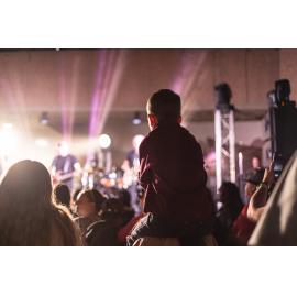 Audiences watching Daryl Braithwaite singing, Isa Street Festival, August 2023