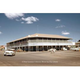 Mount Isa Hotel, Mount Isa City, April 1962
